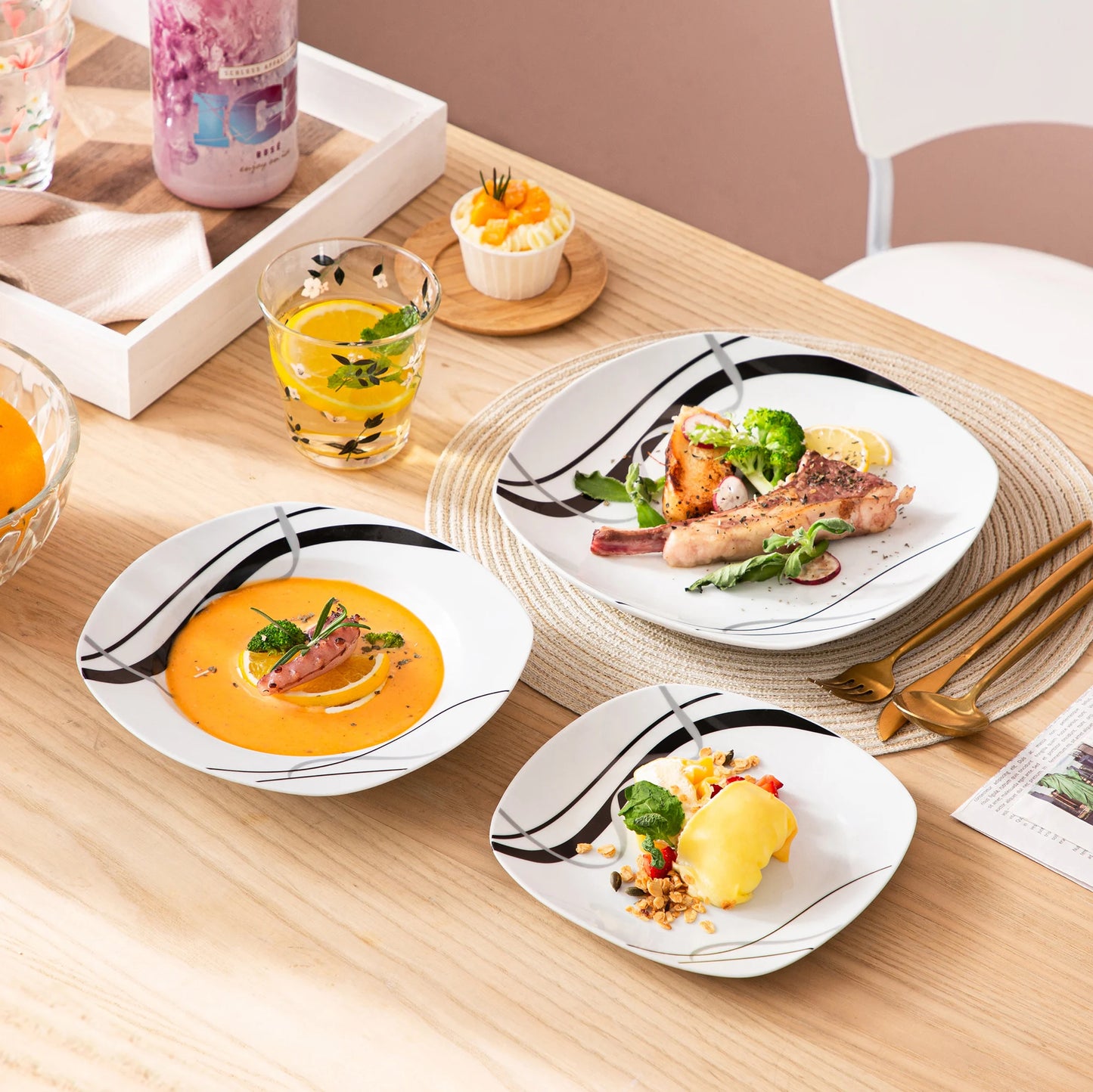 18 or 36-Piece Porcelain Ceramic Dishware Set